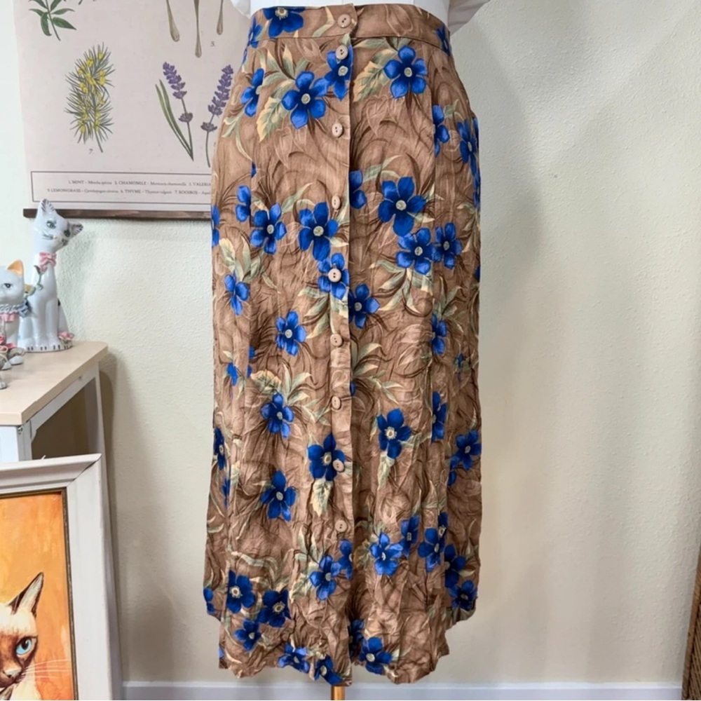 Sag Harbor Tan and Blue Floral Midi Skirt